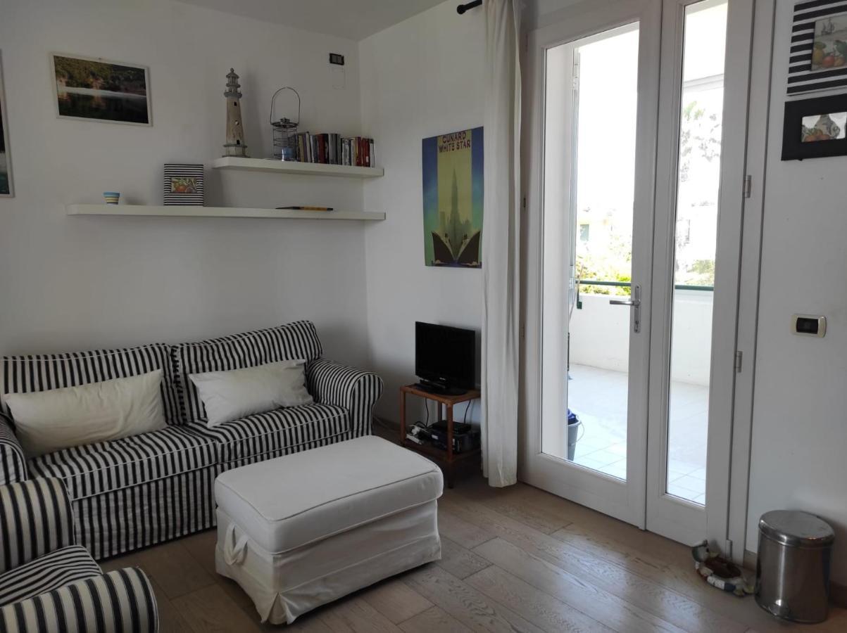 Apartamento Casa Amelida 2 San Cataldo  Exterior foto